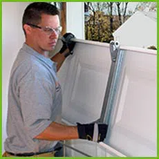 Garage Door Shop Repairs Jamaica, NY 347-492-1204 Garage Door Shop Repairs Jamaica, NY 347-492-1204